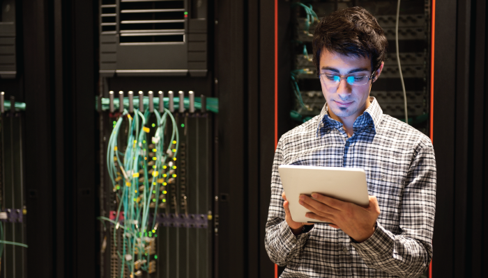IT-guy-in-server-room
